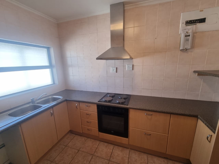 To Let 2 Bedroom Property for Rent in Newlands Western Cape
